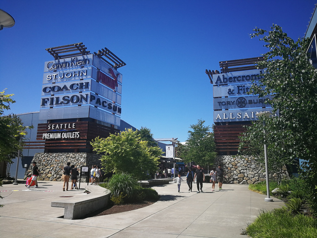 西雅图奥特莱斯seattle premium outlets