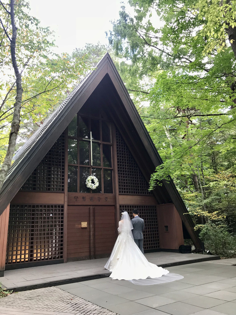 "这一天,你只需要负责美"——日本轻井泽高原教堂婚礼记