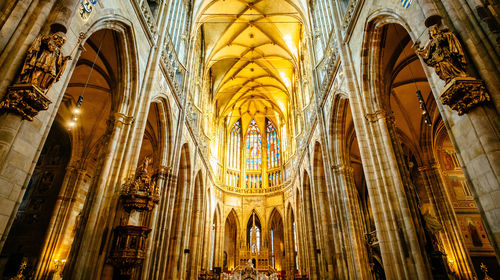 布拉格圣维特大教堂中文语音讲解(口袋导游)